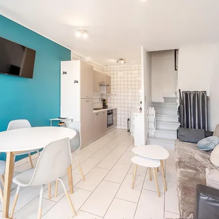 Welcs 144 Emp Con Piscina Comunitaria Daire